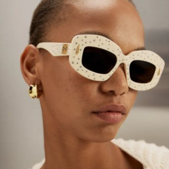 Loewe LW4114IS 25E Rectangle Sunglasses – Ivory/Brown - Picture 2 of 11